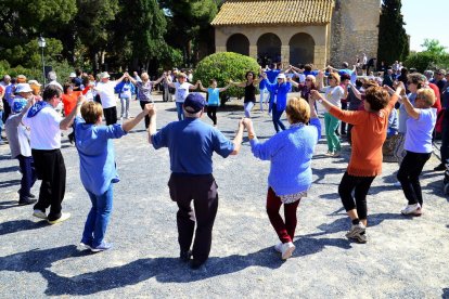 L'Aplec de Sardanes de Roda de Berà ha arribat a la seva 28a edició.