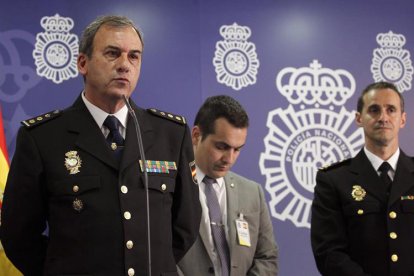 El comisario jefe de la Brigada de Investigación Tecnológica de la Policía Nacional, Rafael Pñerez, explicando este martes el alcance de la operación 'Tantalio'.