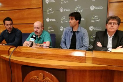 Un momento de la presentación, ayer en el Ayuntamiento del Vendrell.