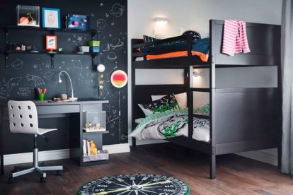 Imagen de una habitación juvenil de IKEA.