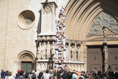 3de8 dels Xiquets de Tarragona al Pla de la Seu.