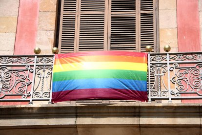 Imagen de archivo de una bandera que reivindica el colectivo LGTBI.