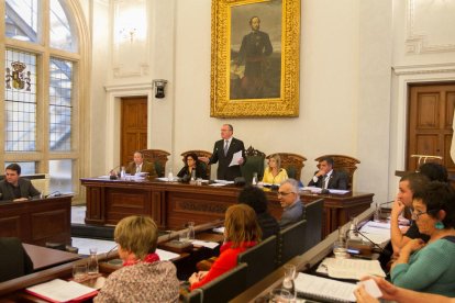 El pleno reusense votó ayer la comparecencia al recurso.