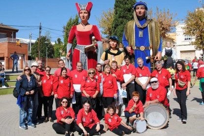 Foto de grupo de los Amics dels Gegants de Montblanc a les Fonts.