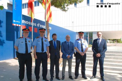 Imagen del acto de la toma de posesión del comisario David Boneta como nuevo jefe de la Región Policial Campo de Tarragona.