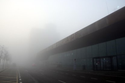 Imagen de la niebla en el aeropuerto lleidetà.