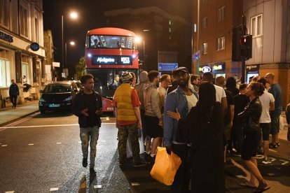 Una furgoneta va atropellar un grup de fidels prop de la mesquita de Finsbury Park, una de les més importants del Regne Unit.