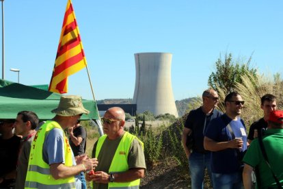 Imatge d'arxiu d'alguns participants a la vaga del passat dimarts 13 de juny a Ascó.