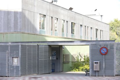 Imatge de l'exterior del Centre d'Atenció Primària de Sant Pere i Sant Pau.