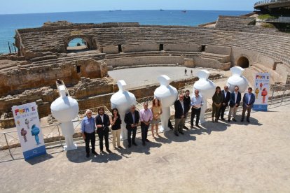 Les estàtues gegants del Tarracvs seran pintades per diferents artistes.