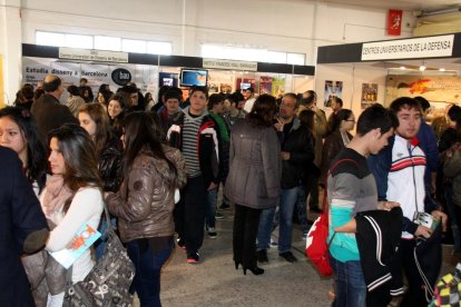 El espacio en el 2015, con el stand del ejército español a mano derecha.