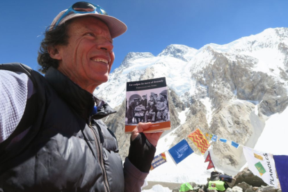 El alpinista durante la expedición.