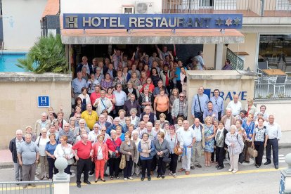 Imatge dels avis que van participar a l'excursió.