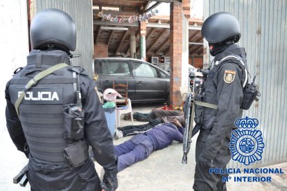 La organización tenía un piso alquilado en Tarragona.