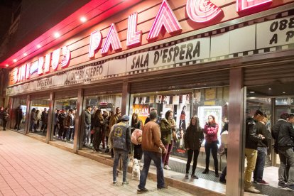 Cues aquest cap de setmana al Cine Reus Palace, al carrer de Batan, on s'instal·larà el nou geriàtric.