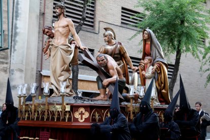 Imatge d'arxiu de la Reial Germandat de Jesús de Natzarè durant la Setmana Santa d'enguany.