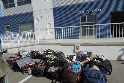 Material que s'ha destruït aquest dijous.