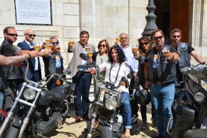 Els motoristes recorren 13 ciutats de l'Estat, 30 províncies i 4.000 quilòmetres.