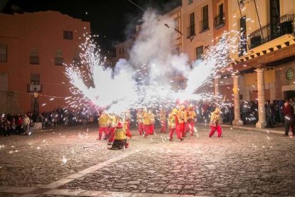 Els Diables van ser els protagonistes de la primera nit de festes.