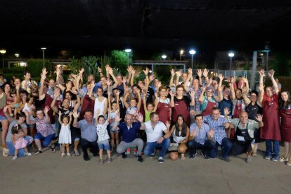 Fotografia de família de la Festa del Romesco d'aquest 2017.