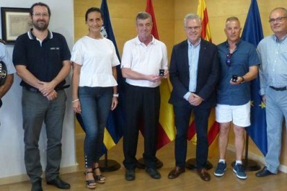 Los homenajeados en el Ayuntamiento de Salou.