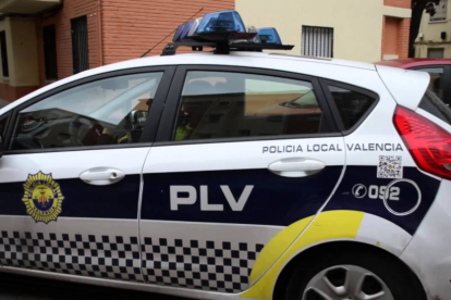 Imatge d'arxiu d'un vehicle de la Policia Local de València.