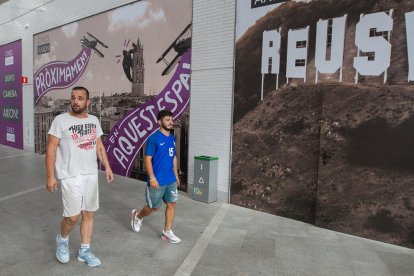 Els treballs, a l'última planta, es duen a terme a porta tancada.