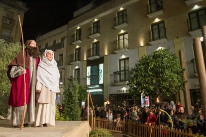 Un instante de la escena Buscant Posada.