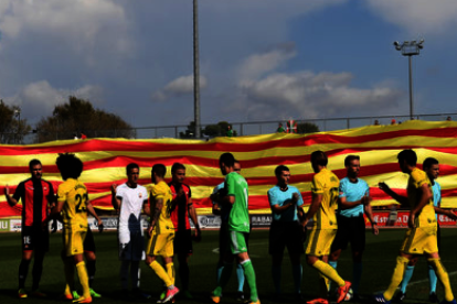 La senyera desplegada pel Club de Futbol Reus.