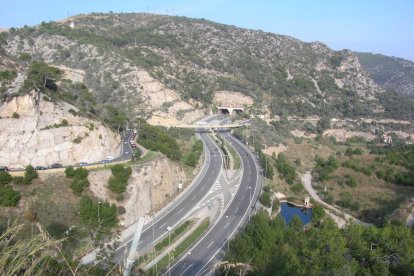 Imatge de l'autopista C-32 a l'altura de Sitges.