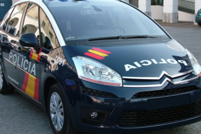 Agents de Torrent van traslladar el pare fins al lloc on va ser trobat el vehicle.