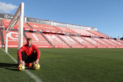 Manu Barreiro va anotar dues de les tres dianes que li van donar la victòria al Nàstic aquest dissabte a l'Estadi de Vallecas contra el Rayo Vallecano (2-3).