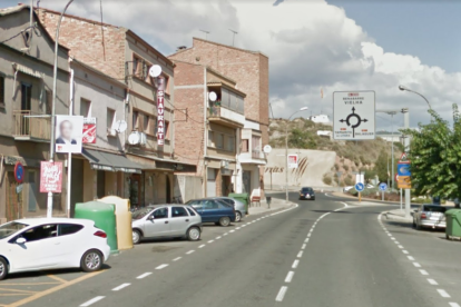 Los hechos tuvieron lugar en un bar de la Avenida Pirineus de Alfarràs.