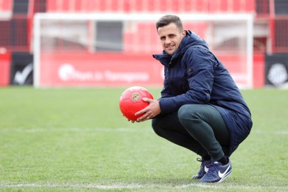 Javi Márquez, al centre del camp del Nou Estadi, on aquest dissabte espera ser protagonista i ajudar al seu equip a guanyar al Zaragoza en el partit corresponent a la 27a jornada de Lliga.