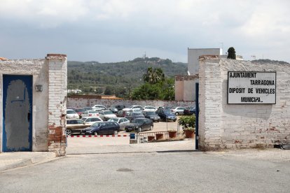 Desde el AMT no descartan la construcción de una planta, pero en principio será un parking descubierto.