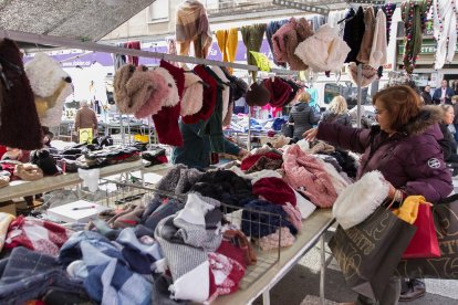 Una imatge d'arxiu de parades del mercat de marxants.