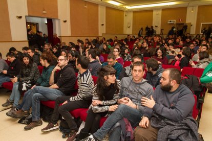 Els membres d'Endavant en l'acte de cloenda de l'assamblea nacional