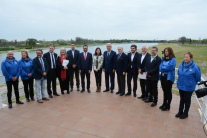 El alcalde de Tarragona, Josep Fèlix Ballesteros, ha visitado el  Canal Olímpic de Catalunya.