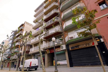 Imatge de l'edifici del Passeig de Dintre de Blanes on van passar els fets.