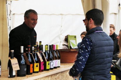 La feria no descarta ampliar el espacio de la muestra en un futuro si el número de bodegas crece.