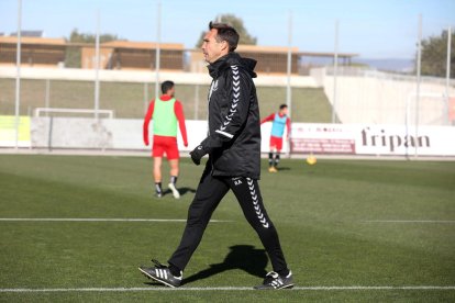 Rodri, durante un entrenamiento con el Nàstic durante el mes de diciembre. El técnico sabe que tiene que cambiar cosas.