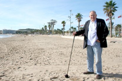 Graset a la platja de la Pineda