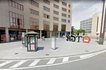 Un dels espais habilitats per actuar és la plaça Imperial Tàrraco, davant l'estació d'autobusos.