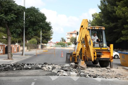 El pas elevat de vianants va ser retirat l'agost de l'any passat per l'arribada de la Volta a Espanya.