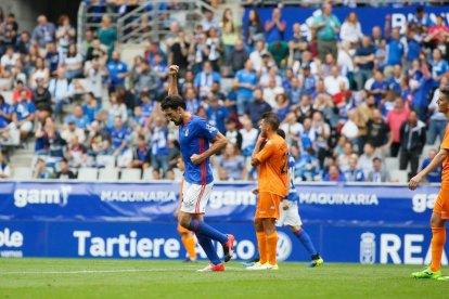 Toché va ser un malson en el partit de la primera volta, autor de dues de les tres dianes de l'Oviedo.