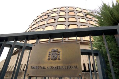 Façana del Tribunal Constitucional.