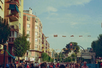 Imatge d'arxiu on es pot observar l'enorme poder de congregació que tenien les festes..