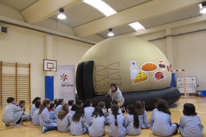 La Cúpula Gustum a l'escola Cor de Roure de Santa Coloma de Queralt.