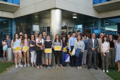 Imatge dels participants del concurs de narrativa curta del Port de Tarragona.