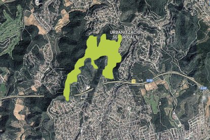 En el mapa, la zona marcada correspon a les 100 hectàrees que es convertiran en parc urbà.